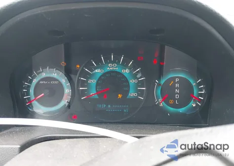 2010 Ford Fusion Se z USA, uszkodzony, nr VIN 3FAHP0HA4AR286213